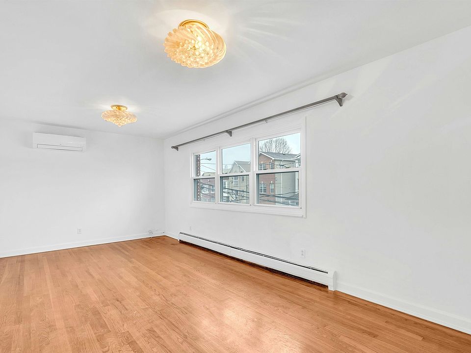 1st image of 199 Hopkins Ave