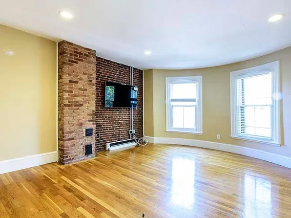 15 E Springfield St, Boston, MA 02118