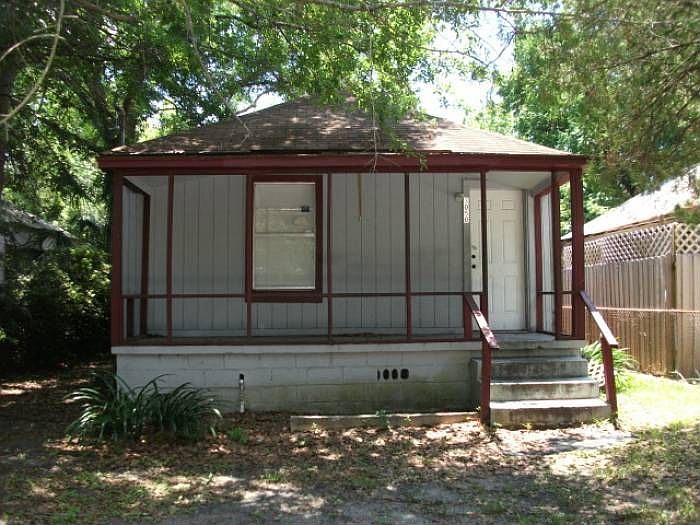 1st image of 3050 Nolan St