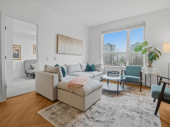 3229 Saint Johns St #514, Pt Moody, BC V3H 2B3