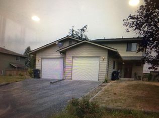 1505 Sunset Pl, Mount Vernon, WA 98273