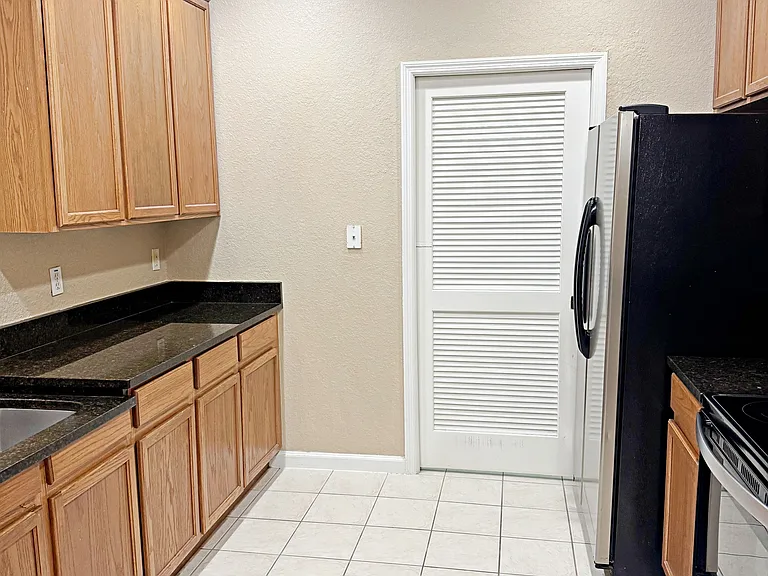 3331 Whitestone Cir #101 — Photo 7