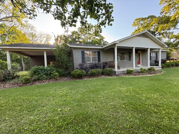 649 Cole Rd, Hattiesburg, MS 39402