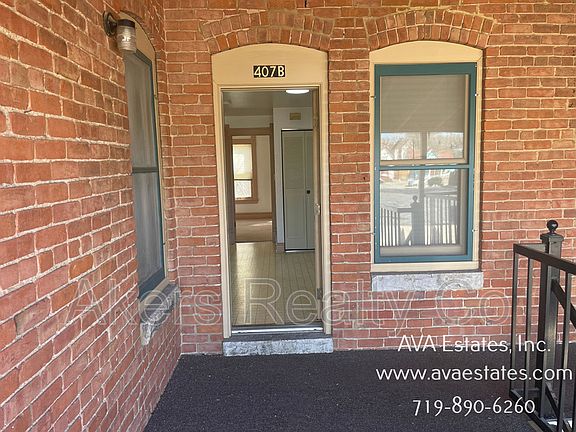 3rd image of 407 W 11th St Unit B