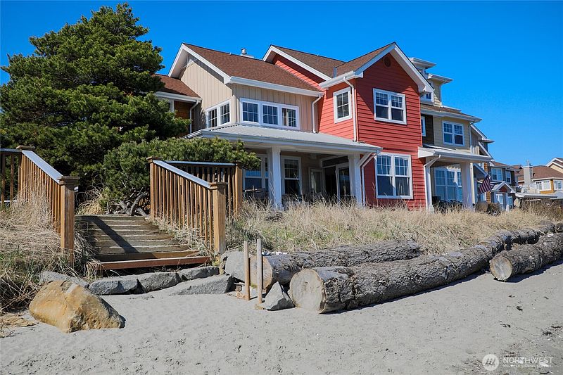 2nd image of 16 Heron Road