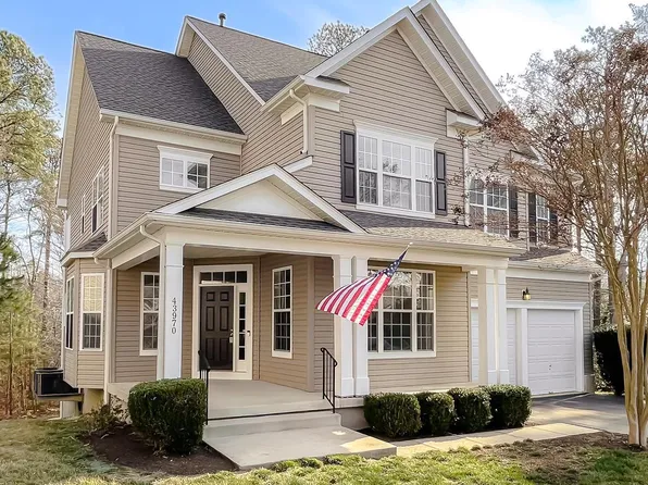 43970 Violet Ln, California, MD 20619