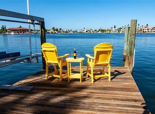 574 Crystal Dr, Madeira Beach, FL 33708