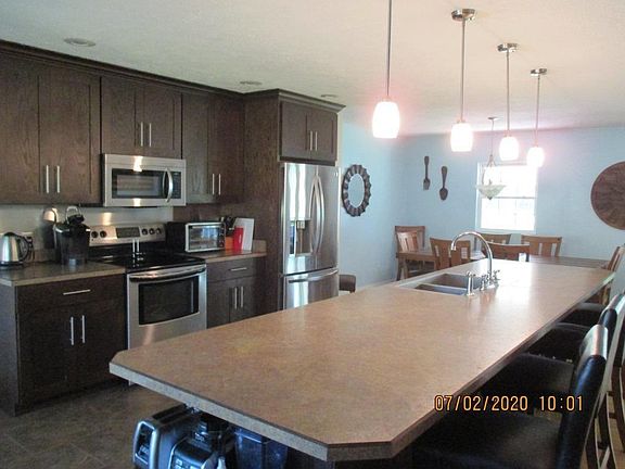 4th image of 304 Hillcrest Dr