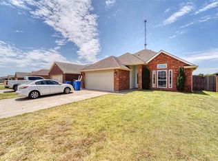 416 NW Granite Ave, Cache, OK 73527