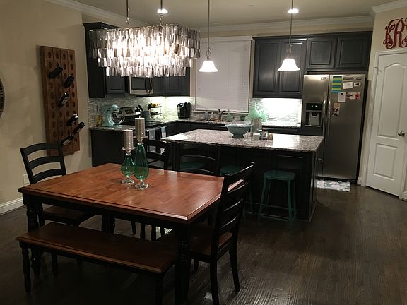 Kitchen/Dining 2nd Fl