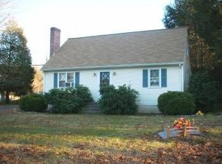 1 Baldwin Dr, Johnston, RI 02919