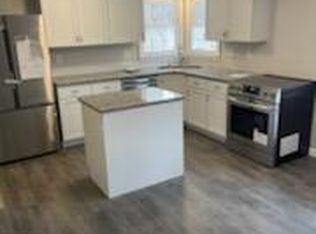 7801 Big Bend Rd, Waterford, WI 53185