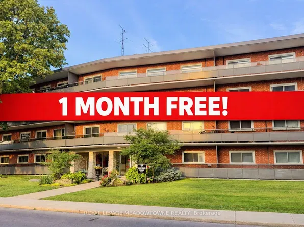 11 Woodman Dr S #411, Hamilton, ON L8K 4E3