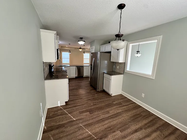 4923 Shadowridge Dr — Photo 7