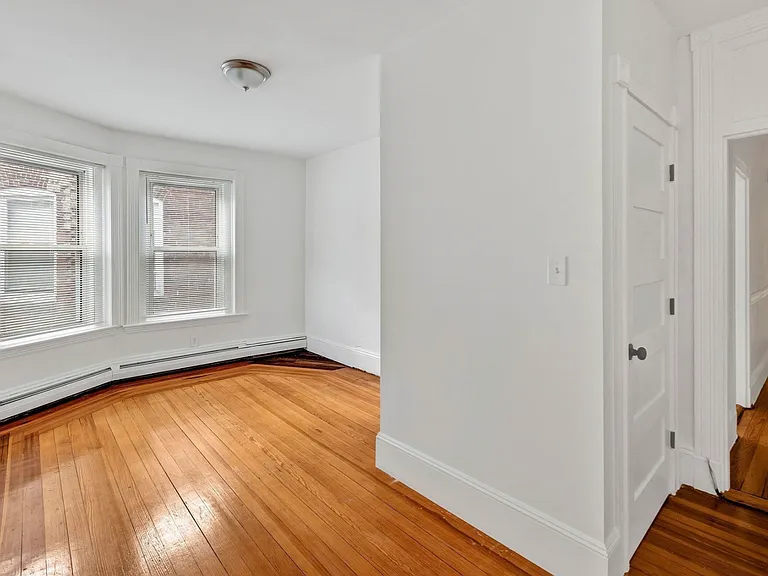 864 Huntington Ave #1 — Photo 9