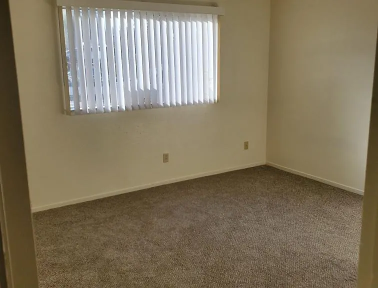 7020 Eigleberry St — Photo 12