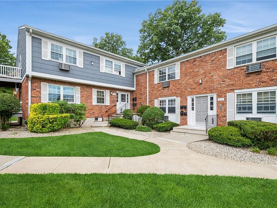 1st image of 87 Doxbury Lane