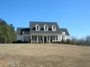 7475 Williams Rd, Flowery Branch, GA 30542