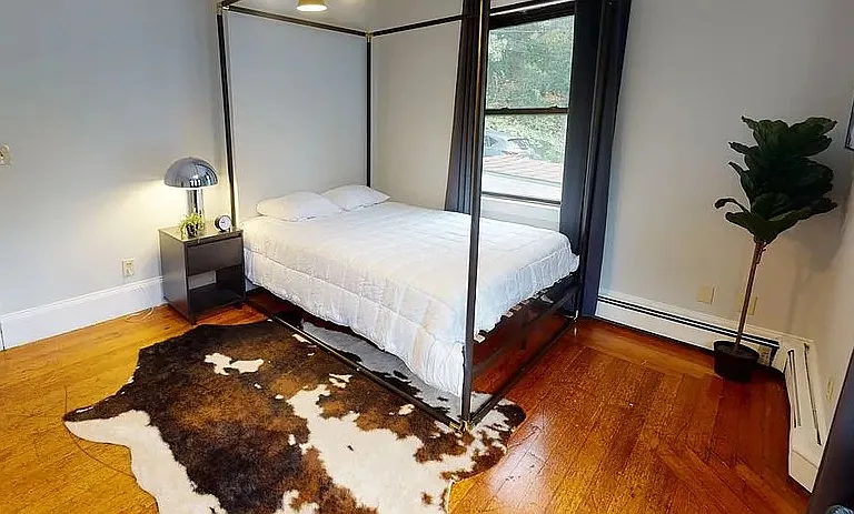 132 Chiswick Rd #A — Photo 10