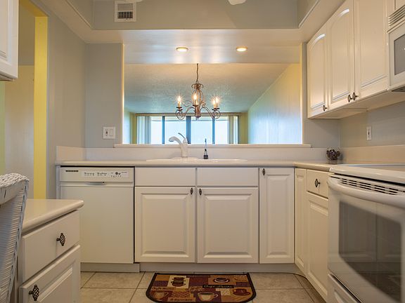 3rd image of 3200 N Hwy A1a APT 702