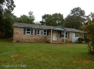 2717 Pine Springs Dr, Fayetteville, NC 28306