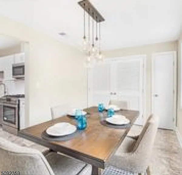 526 E Broad St #2 — Photo 8