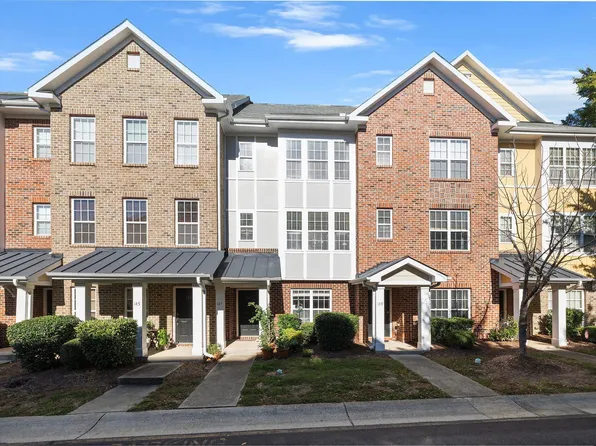 147 Dove Cottage Ln, Cary, NC 27519