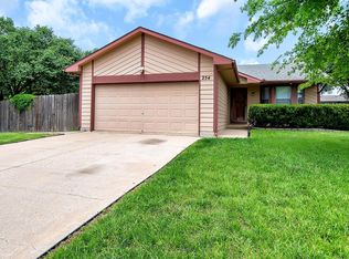 254 W Teal Dr, Derby, KS 67037