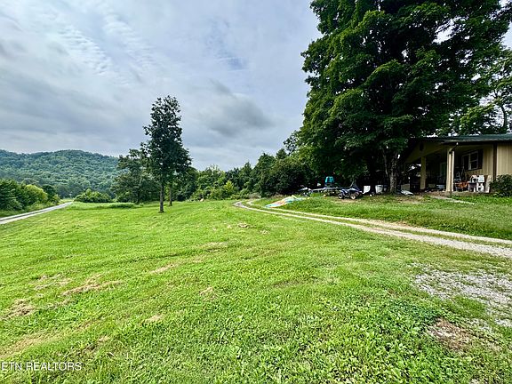 5th image of 1717 W Raccoon Valley Dr