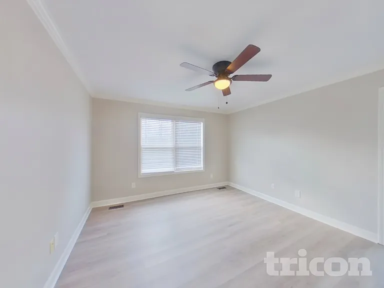 203 Stephen St — Photo 7