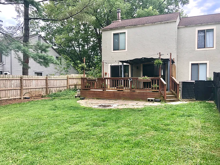 938 Bluffway Dr — Photo 8