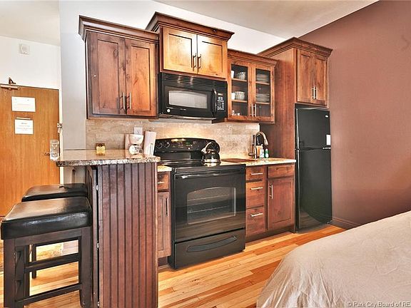 3rd image of 2325 Sidewinder Dr #804