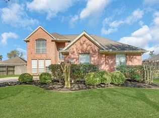 2106 Canyon Crest Dr, Sugar Land, TX 77479