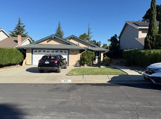 870 Coral Ridge Cir, Rodeo, CA 94572