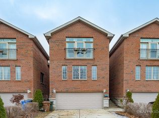 1646 Linden St, Des Plaines, IL 60018