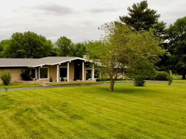 902 W Washington St, Sullivan, IN 47882