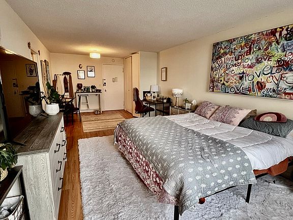 4th image of 2 Bay Club Dr APT 21Z4