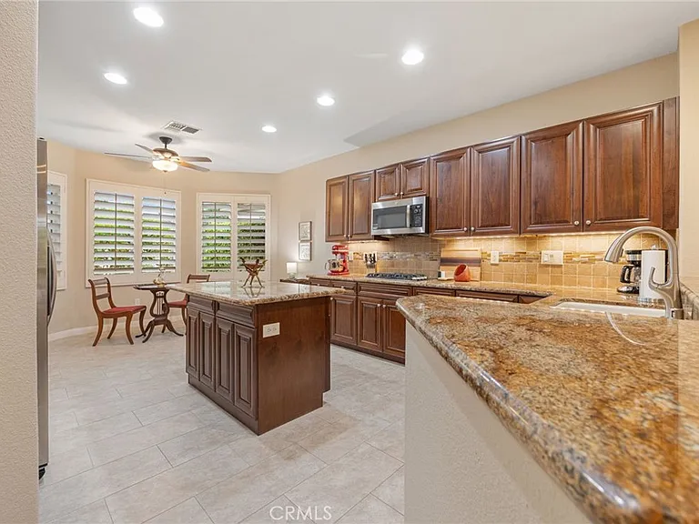78688 Sunrise Canyon Ave — Photo 18