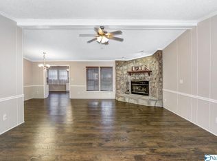 529 Bell Factory Rd, Huntsville, AL 35811