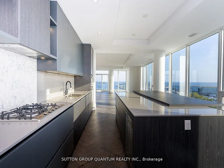 55 Port St E #602 — Photo 6