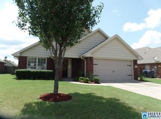 405 Rock View Trl, Maylene, AL 35114
