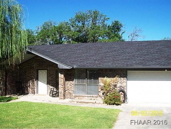 1st image of 812 Woodside Dr