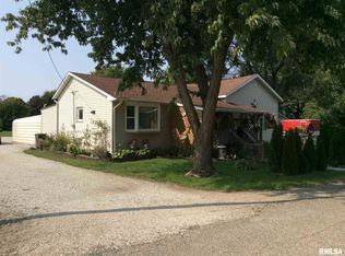 305 N Carr St, Kirkwood, IL 61447