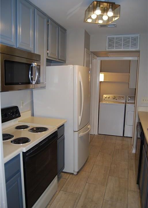 1st image of 806 W 24th St APT 323