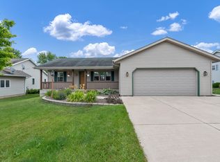 459 Reagan Rd, Kewaskum, WI 53040
