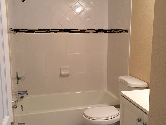 5th image of 7511 Pitch Pine Cir #128