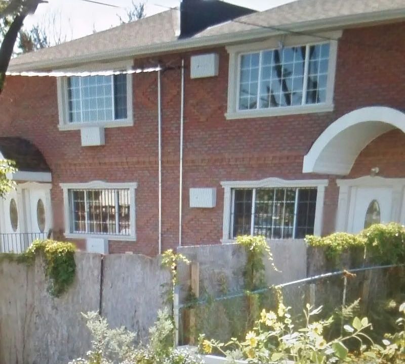 1st image of 10776-A Watson Pl