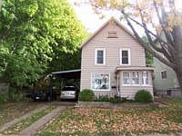 2nd image of 206 E Crescent St