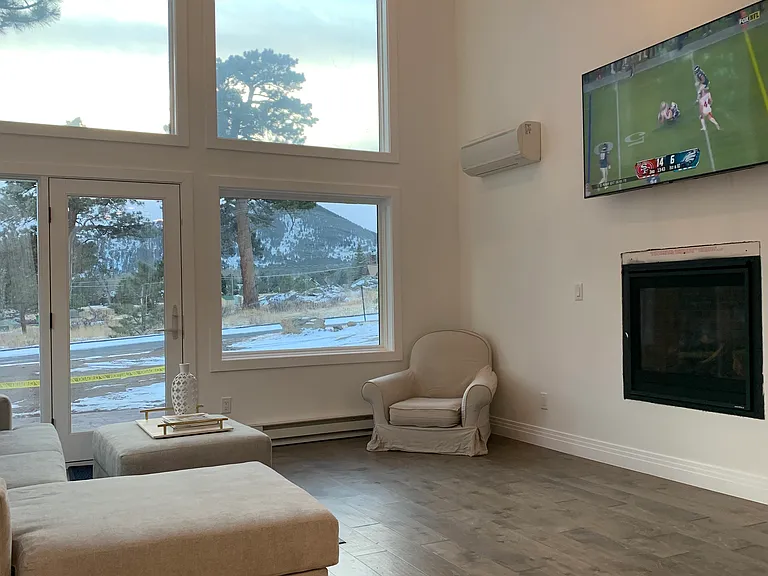 880 Heinz Pkwy #1 — Photo 12