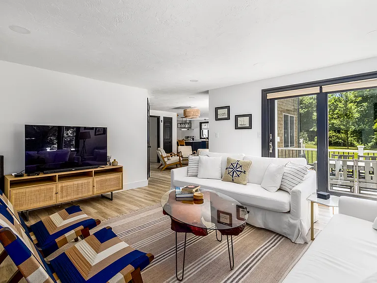 39 Moonakis Rd — Photo 14